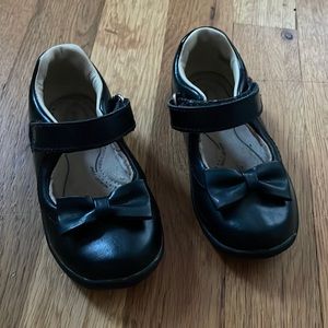 7M Little Girl Stride Rite Dress Shoes